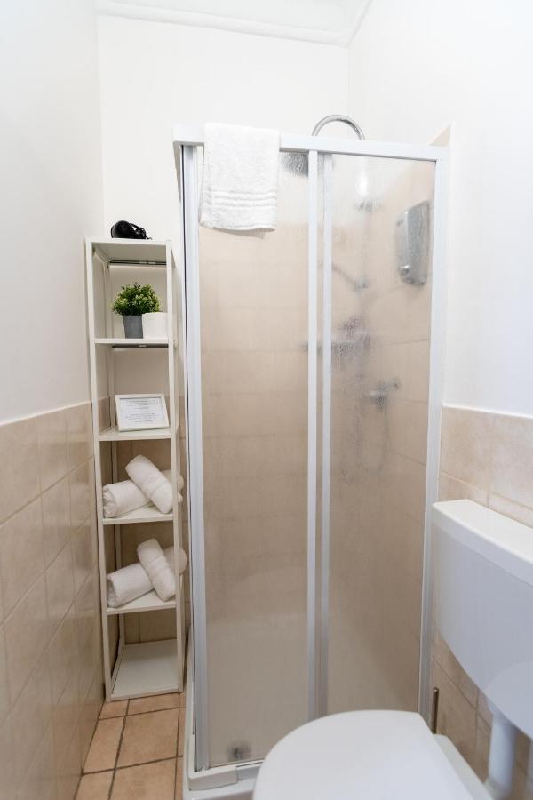 Zaira B&B Rome Bagian luar foto